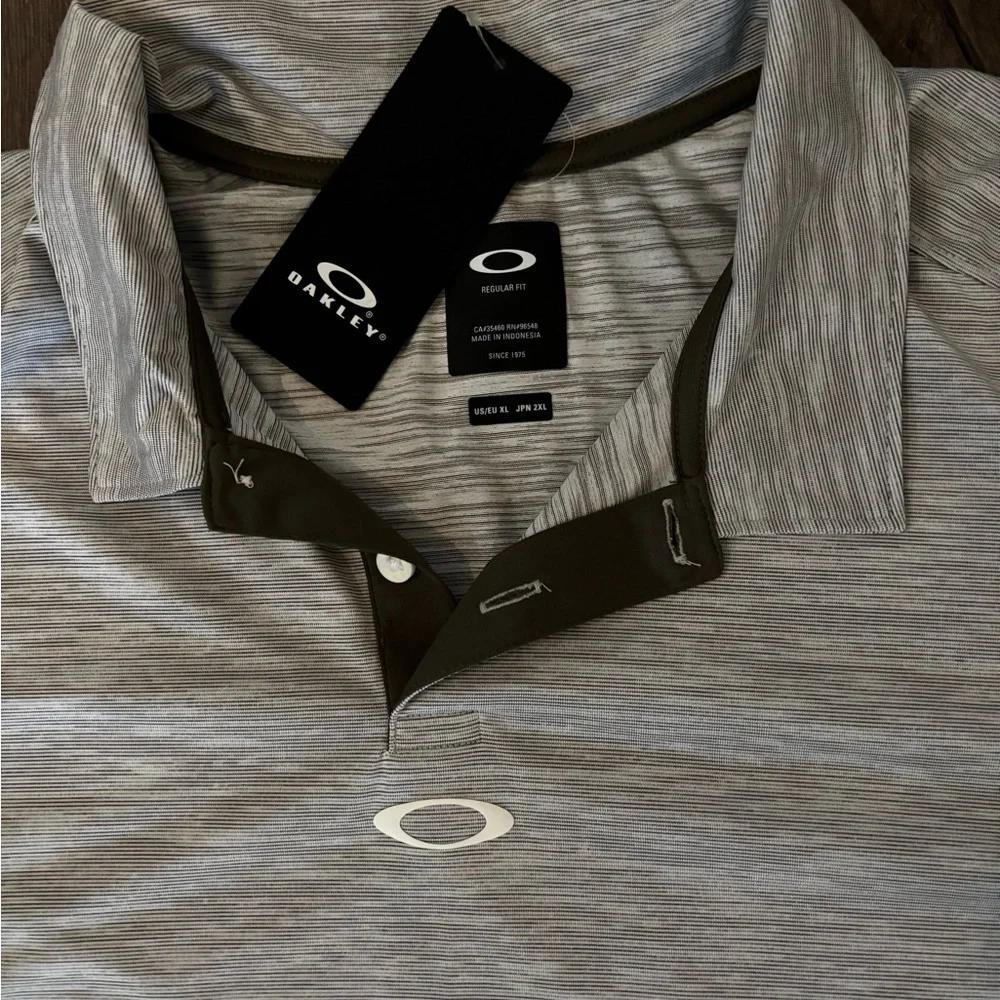 Oakley Gravity Men's Polo Shirt XL - Picture 4 of 6